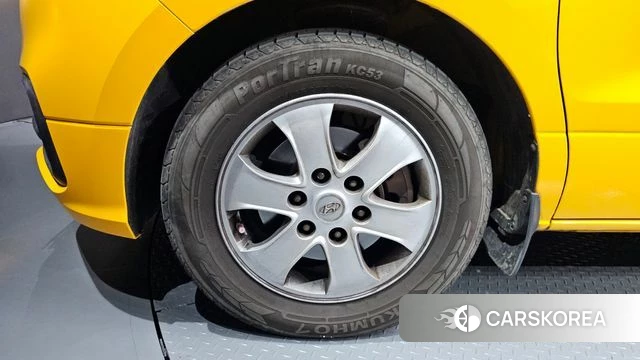 Hyundai The New Grand Starex id 4339135 из Кореи 32