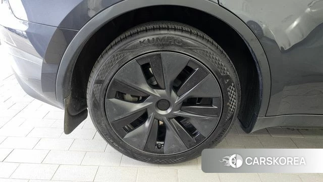 Tesla Model Y id 4554488 из Кореи 15