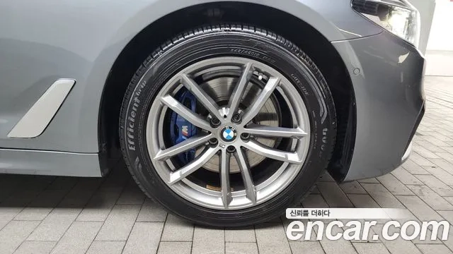 BMW 5 Series (G30) id 2946403 из Кореи 15