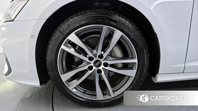 Audi A6 (C8) id 3902996 из Кореи 15