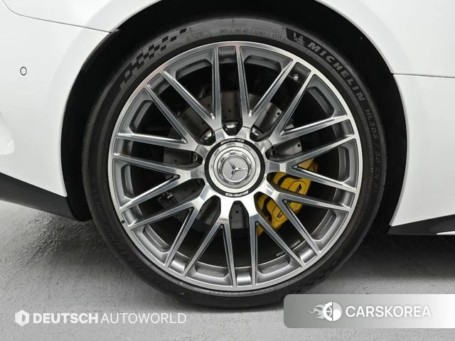 Mercedes-Benz AMG GT C192 2025 Белый из Кореи, фото 5