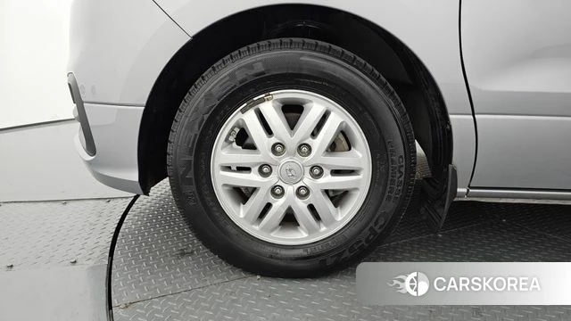 Hyundai The New Grand Starex id 4849109 из Кореи 15