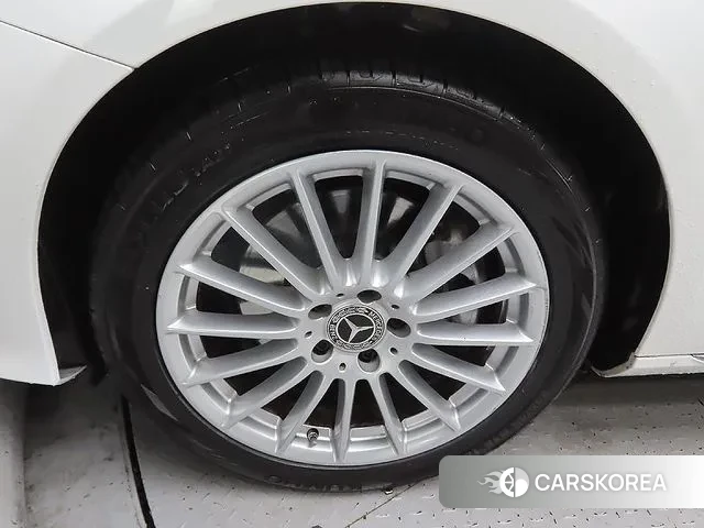 Mercedes-Benz E-Class W213 id 3654588 из Кореи 15