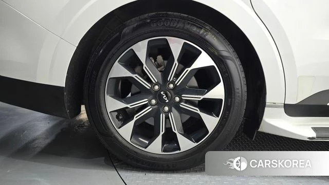 Kia Carnival 4th generation id 4687296 из Кореи 30