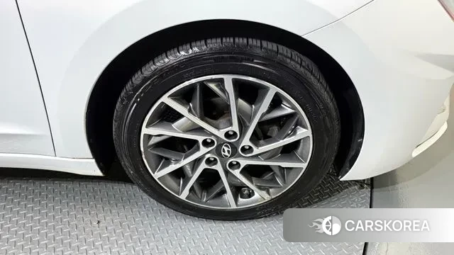 Hyundai The New Avante AD id 3413105 из Кореи 15