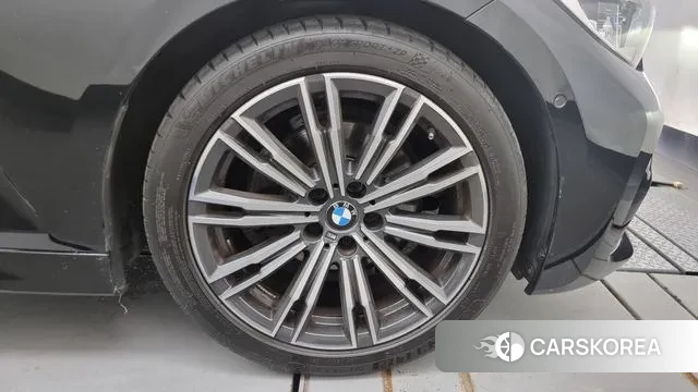 BMW 3 Series (G20) id 2885912 из Кореи 15