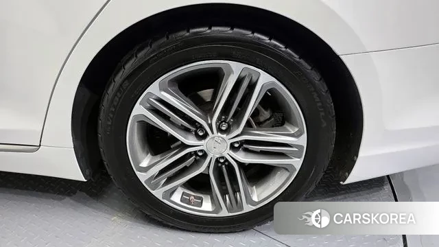 Hyundai Grandeur IG id 3703986 из Кореи 15