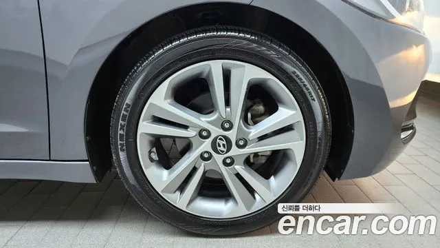 Hyundai Avante AD id 2278746 из Кореи 15