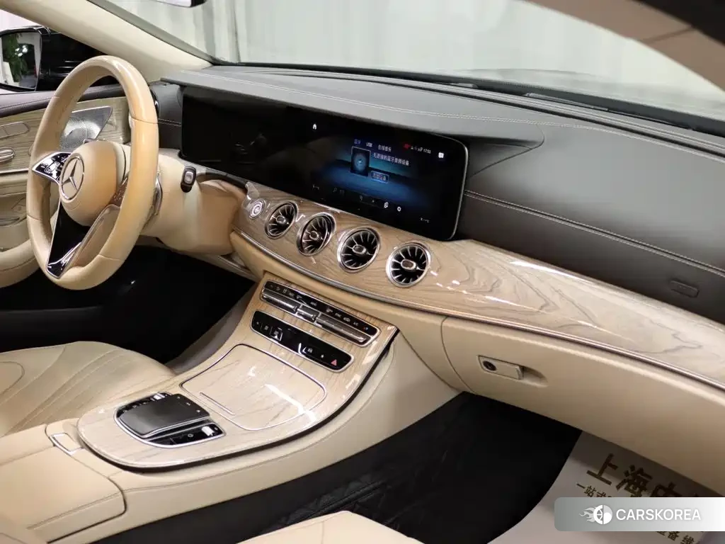 Mercedes-Benz CLS id 4628250 из Китая 26