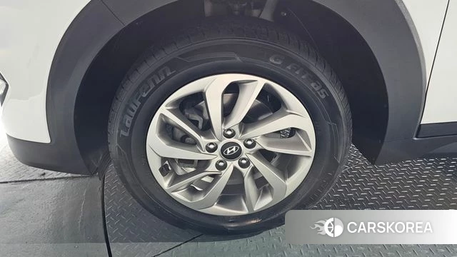 Hyundai All New Tucson id 4557908 из Кореи 15