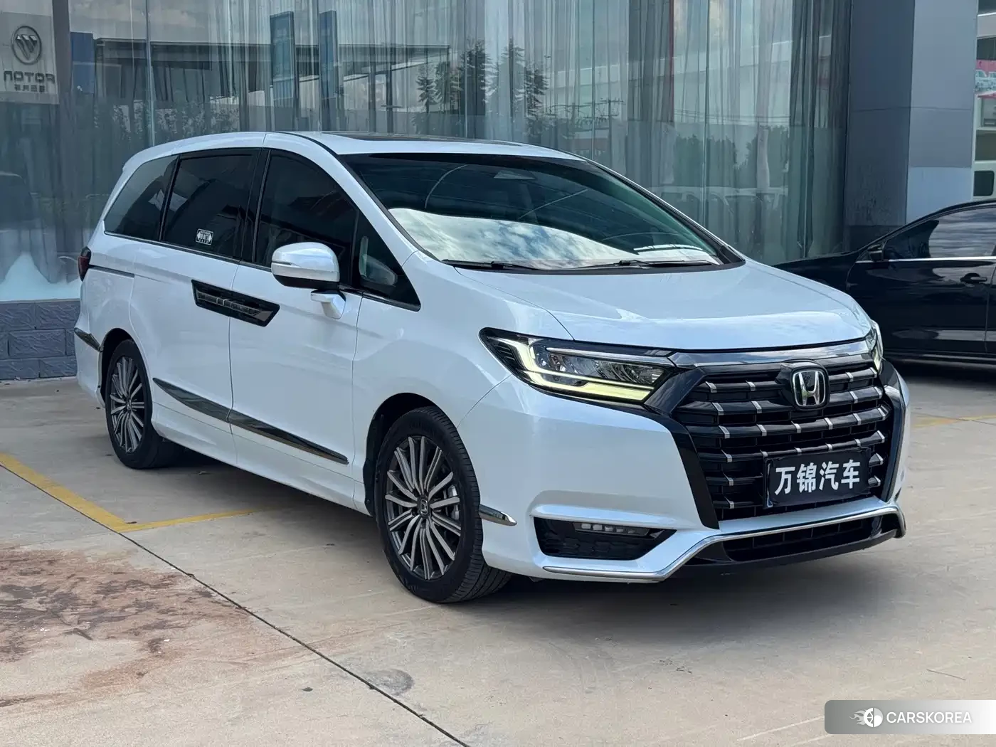 Honda Elysion id 4669218 из Китая 9