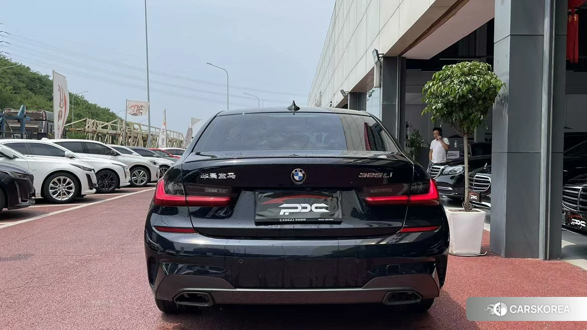 BMW 3 series id 4452983 из Китая 10