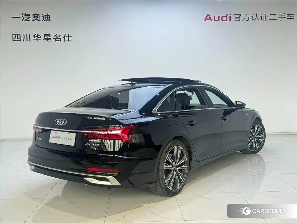 Audi A6L id 4576591 из Китая 12