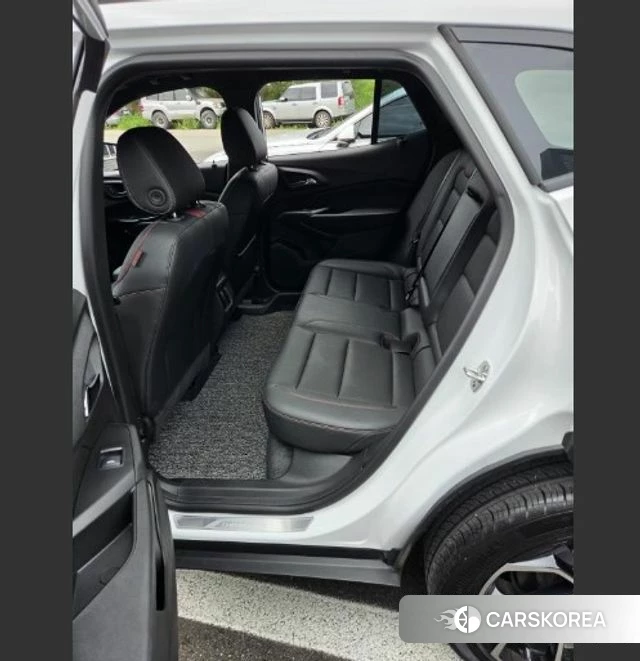 Chevrolet (GM Daewoo) Trax Crossover 2024 Белый из Кореи, фото 5