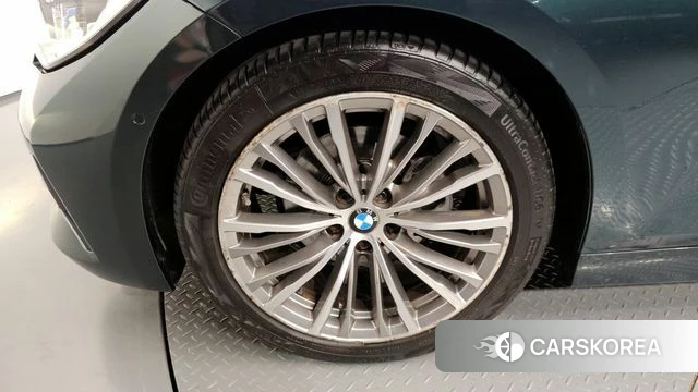 BMW 3 Series (G20) id 3916378 из Кореи 15