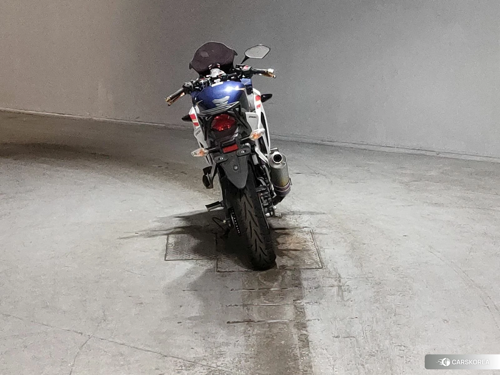 Проданный Honda CBR250R id 3947055 из Японии, фото 4