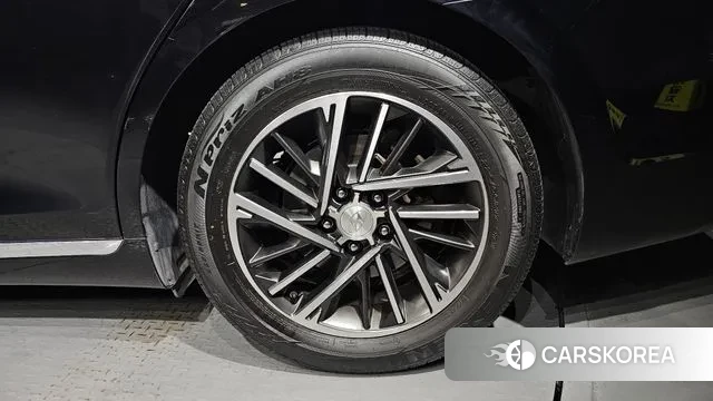 Hyundai The New Grandeur IG id 3296491 из Кореи 15