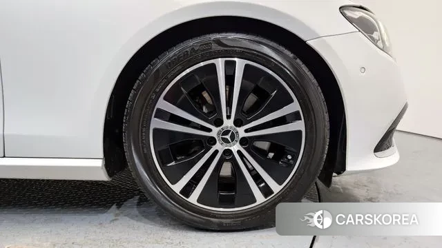 Mercedes-Benz E-Class W213 id 3650514 из Кореи 15