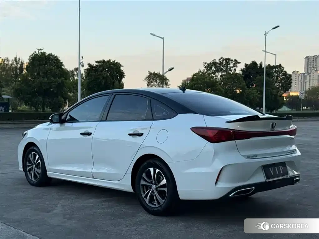 Chang'an Yidong 2022 Белый из Китая, фото 5