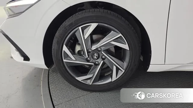 Hyundai The New Avante (CN7) id 3487286 из Кореи 15