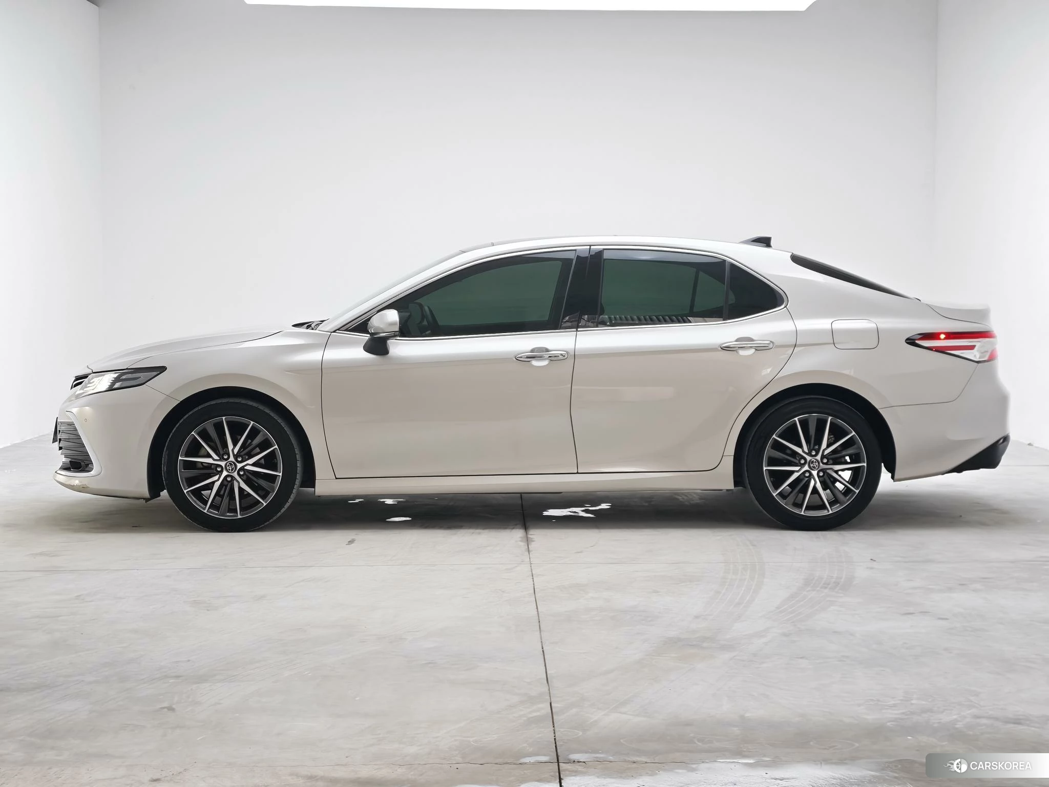 Toyota Camry id 4510782 из Китая 15