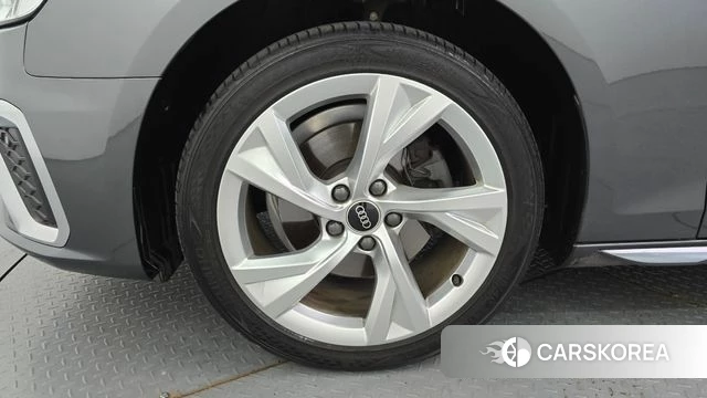 Audi A4 (B9) id 4855116 из Кореи 30