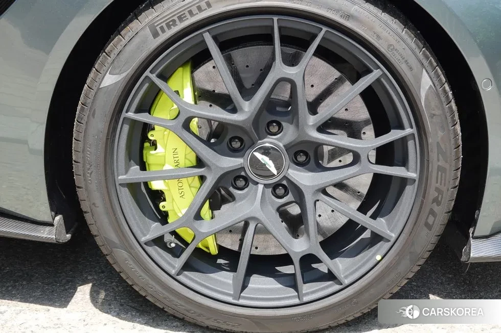 Aston Martin Vantage 2nd Generation id 1857576 из Кореи 15