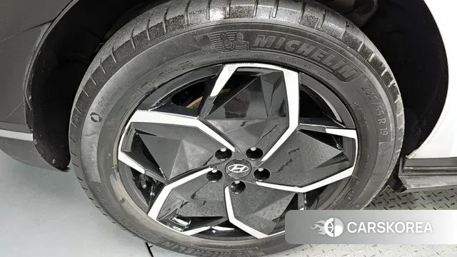 Hyundai Ionic 5 id 3242493 из Кореи 15