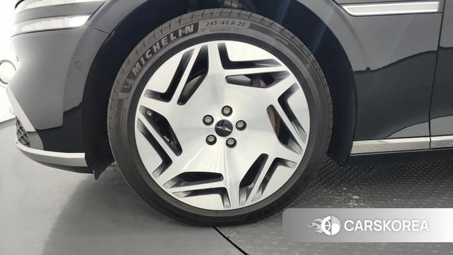 Genesis G90 (RS4) id 3963943 из Кореи 15