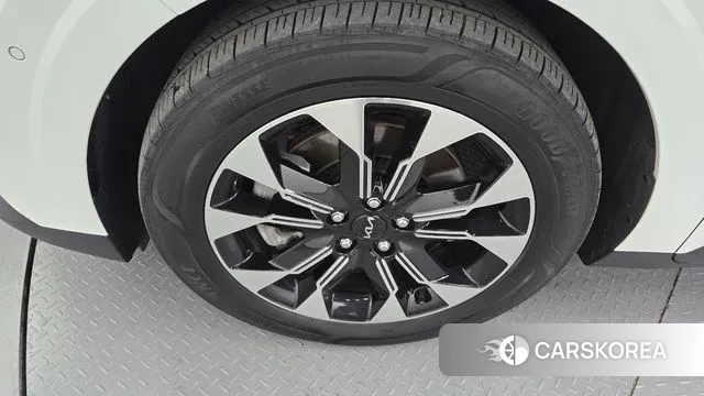 Kia Carnival 4th generation id 3432162 из Кореи 15