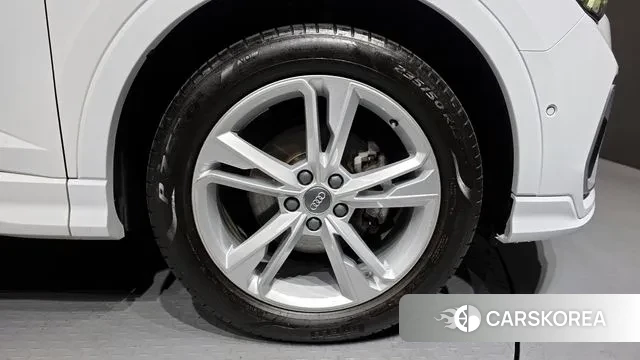 Audi Q3 (F3) id 3722704 из Кореи 15