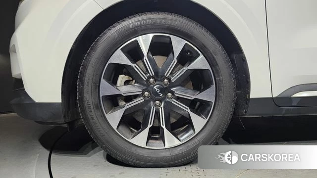Kia Carnival 4th generation id 4330530 из Кореи 28