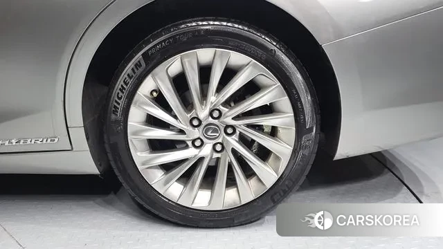 Lexus ES300h 7th generation id 3713475 из Кореи 15