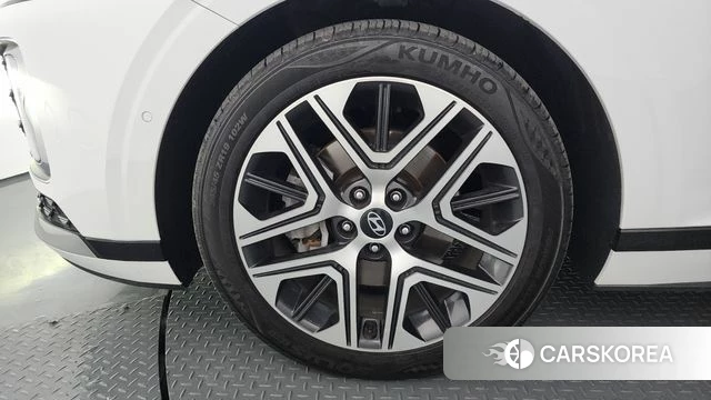 Hyundai Grandeur (GN7) id 3811745 из Кореи 15