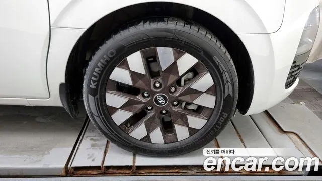 Hyundai Staria id 2943962 из Кореи 15