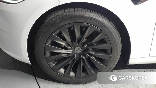 Tesla Model 3 id 4302352 из Кореи 26