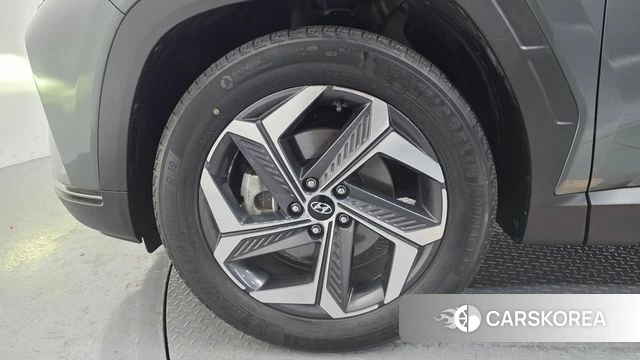 Hyundai Tucson (NX4) id 4608977 из Кореи 32