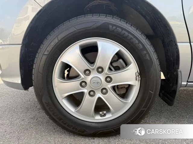 Hyundai The New Grand Starex id 3732864 из Кореи 15