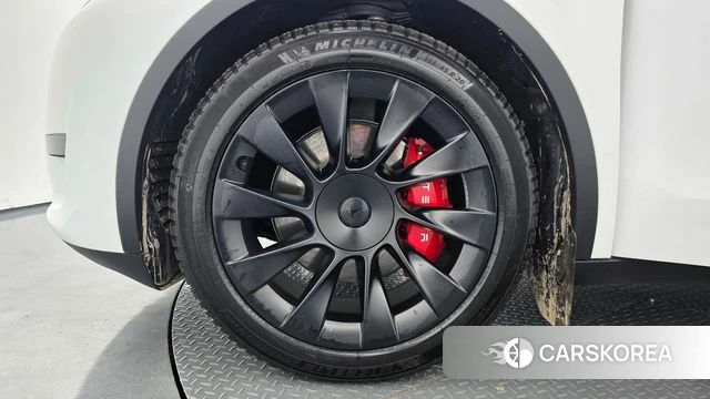 Tesla Model Y id 4773909 из Кореи 15
