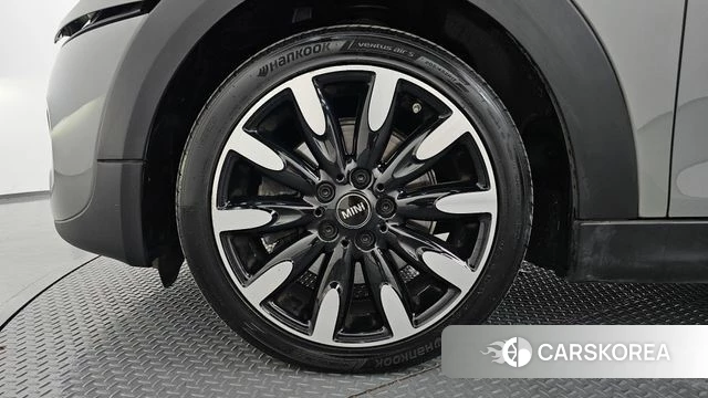 Mini Cooper S id 4556699 из Кореи 26