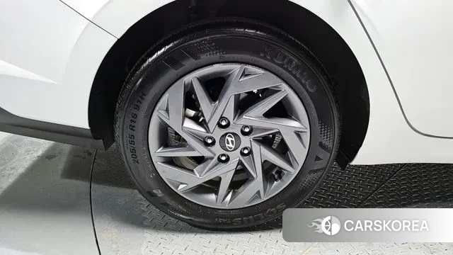 Hyundai The New Avante (CN7) id 3538940 из Кореи 15