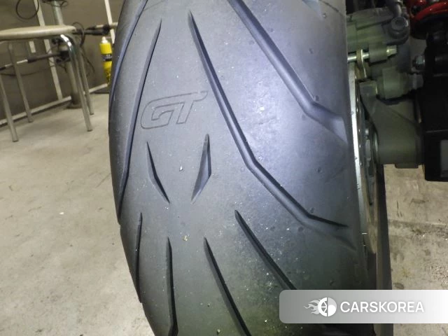 Honda CB1300SF id 3949406 из Японии 29