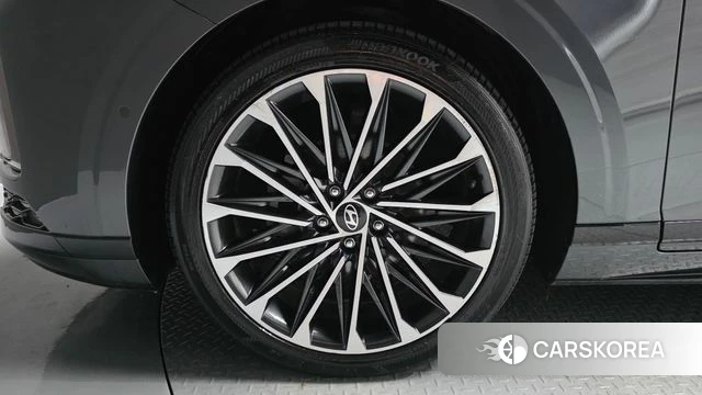 Hyundai Grandeur Hybrid (GN7) id 4871215 из Кореи 15