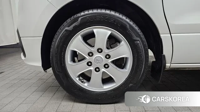 Hyundai The New Grand Starex id 3765925 из Кореи 15