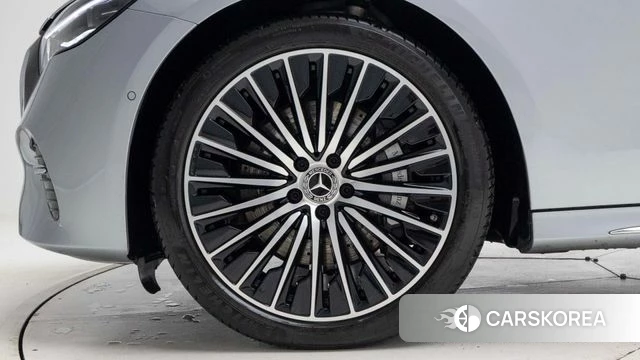Mercedes-Benz E-Class W214 id 4280122 из Кореи 15