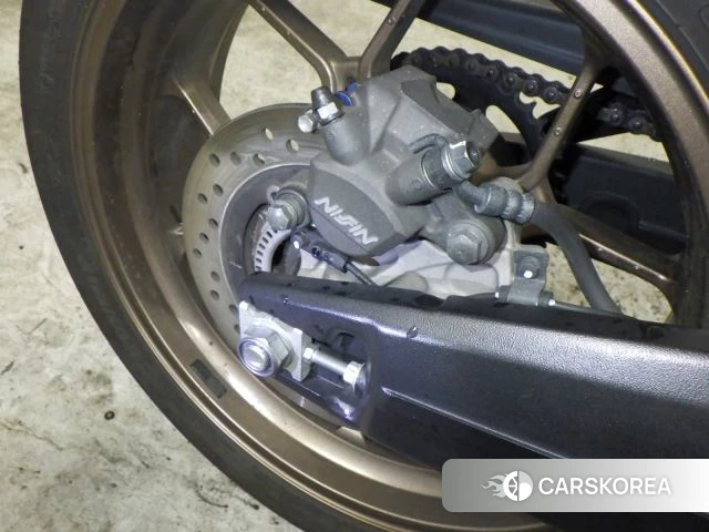 Honda CB650R id 3949444 из Японии 31