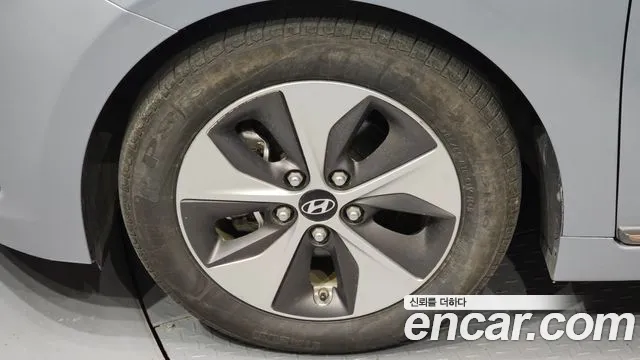 Hyundai Ionic Electric id 2715281 из Кореи 15