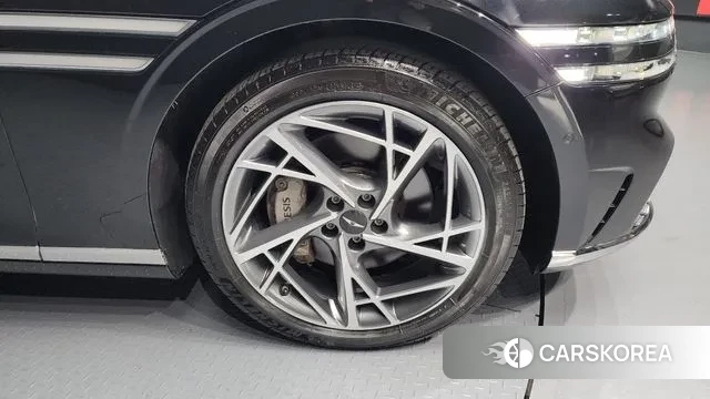 Genesis G90 (RS4) id 3664987 из Кореи 15