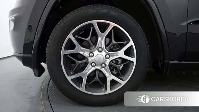 Jeep Grand Cherokee id 3368613 из Кореи 15