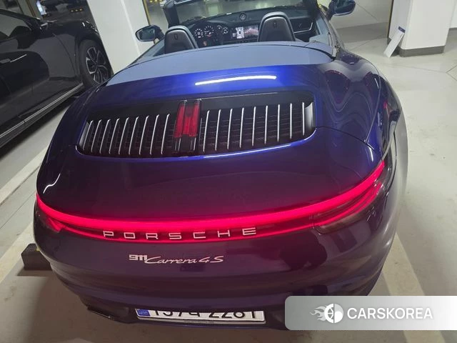 Porsche 911(992) id 4196299 из Кореи 14